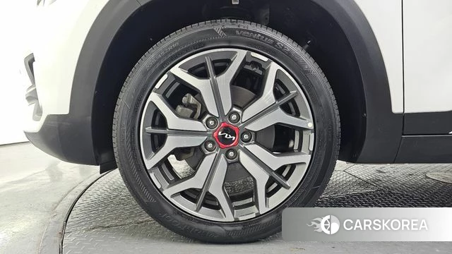Kia Seltos id 4282521 из Кореи 25