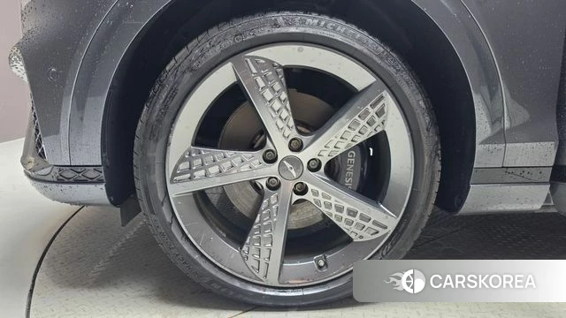 Genesis GV70 id 4753780 из Кореи 31