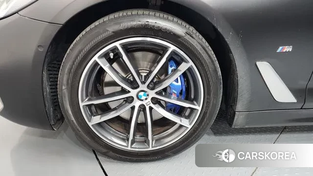 BMW 5 Series (G30) id 3513447 из Кореи 15