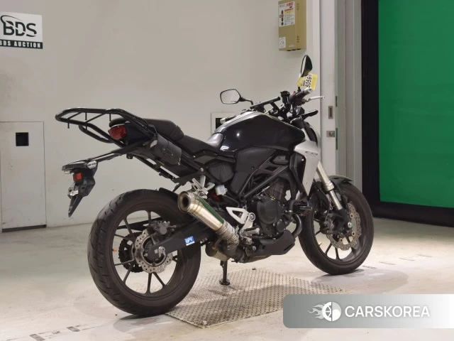 Honda CB250R 2018 из Японии, фото 3