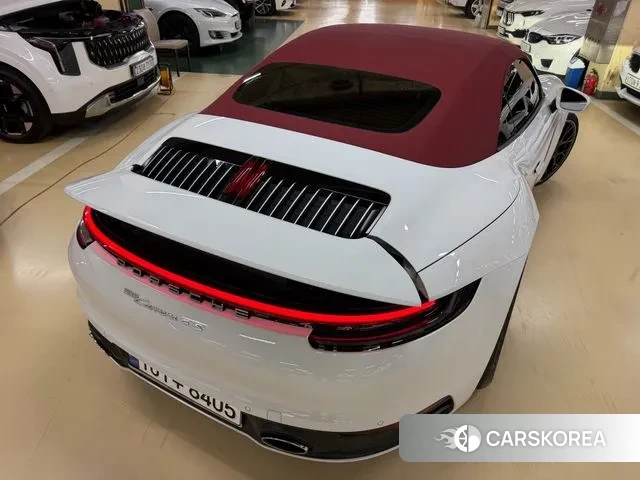 Porsche 911(992) id 3571086 из Кореи 14