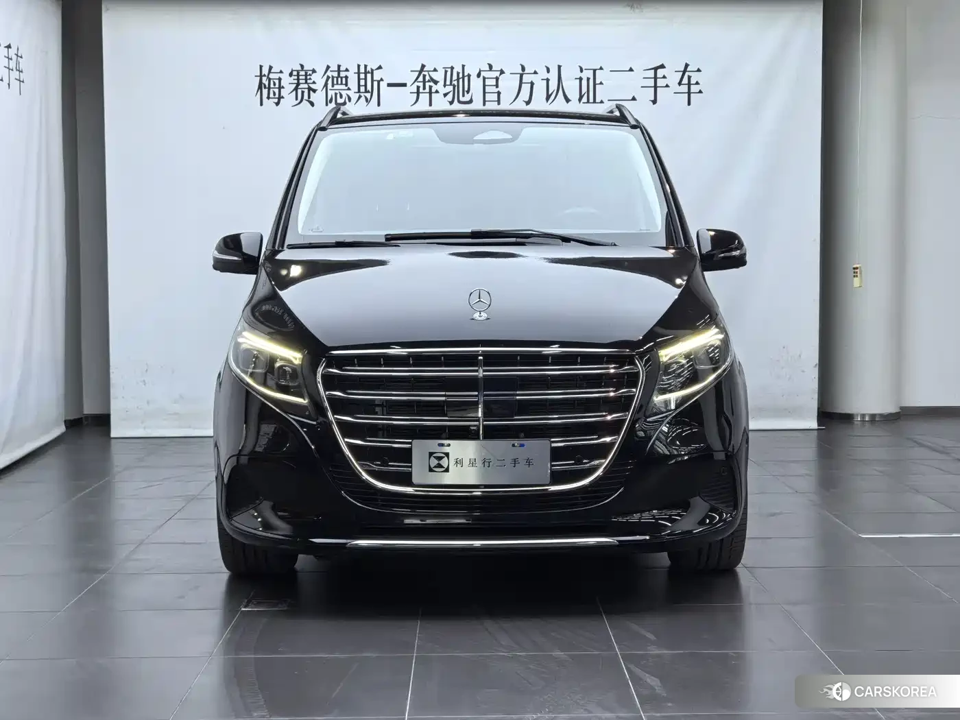 Mercedes-Benz V-Class id 4679717 из Китая 13