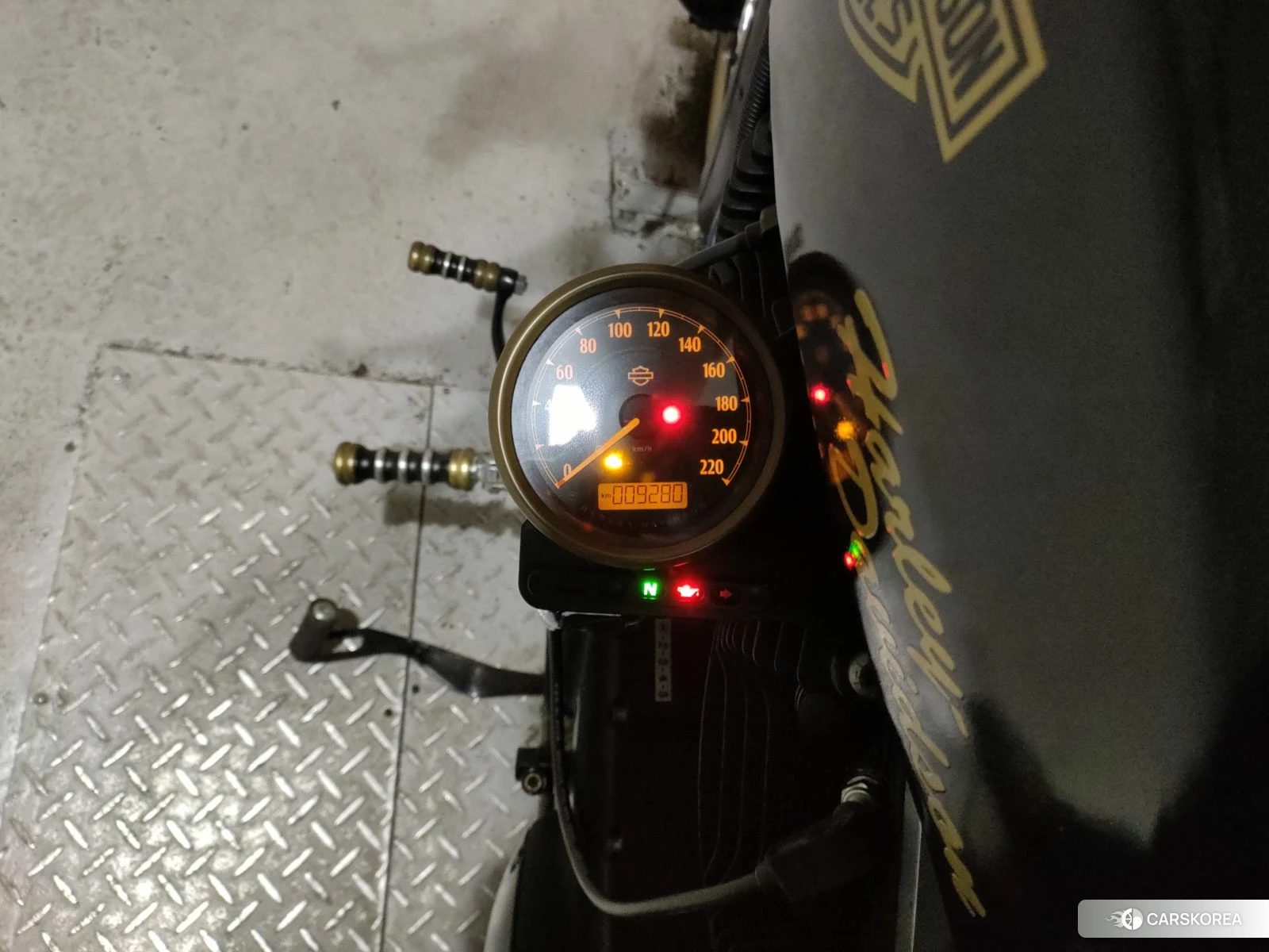 Проданный Harley-Davidson Sportster XL883N 2016 из Японии, фото 5