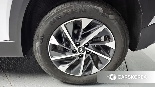 Hyundai Tucson (NX4) id 3349492 из Кореи 15