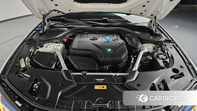 BMW 5 Series (G30) id 3334468 из Кореи 15