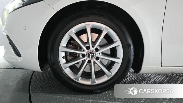 Mercedes-Benz A-Class W177 id 4446748 из Кореи 15