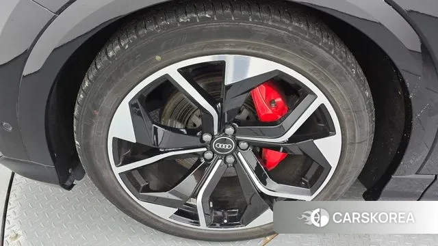 Audi Q8 (4M) id 2931697 из Кореи 15