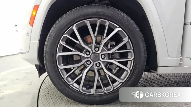 Jeep Grand Cherokee (WL) id 3597505 из Кореи 15