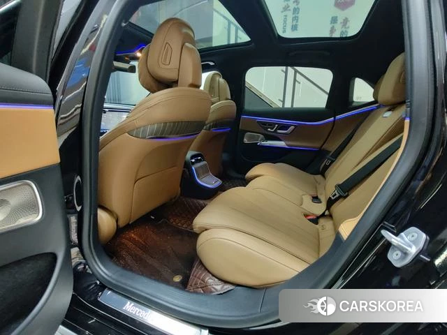 Mercedes-Benz E-class 2024 Черный из Китая, фото 5