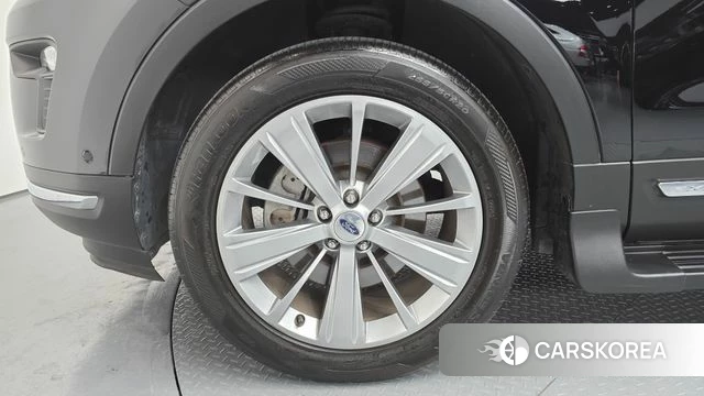 Ford Explorer id 3801701 из Кореи 15