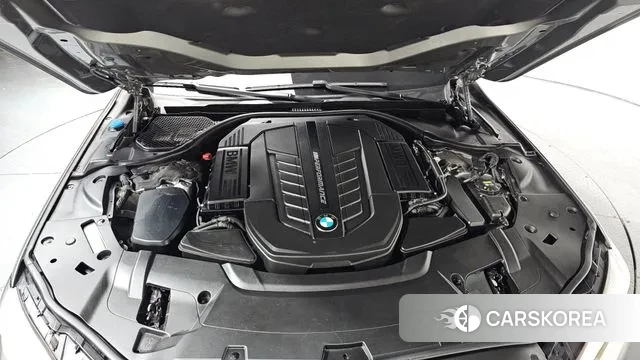 BMW 7 Series (G11) id 3508214 из Кореи 15