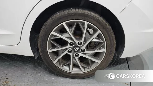 Hyundai The New Avante AD id 2991169 из Кореи 15