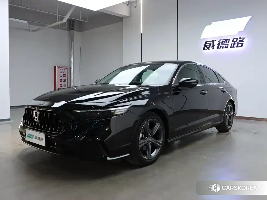 Honda Inspire id 4644540 из Китая 24