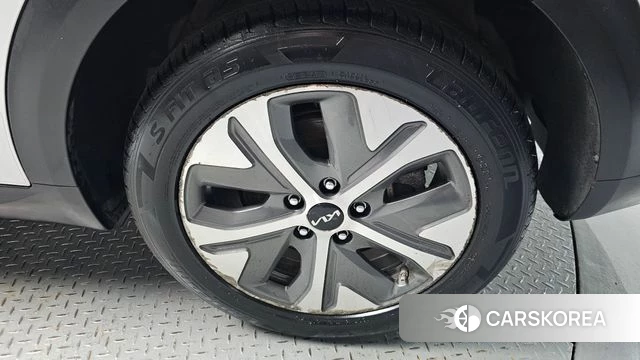 Kia Niro Plus id 4696820 из Кореи 15