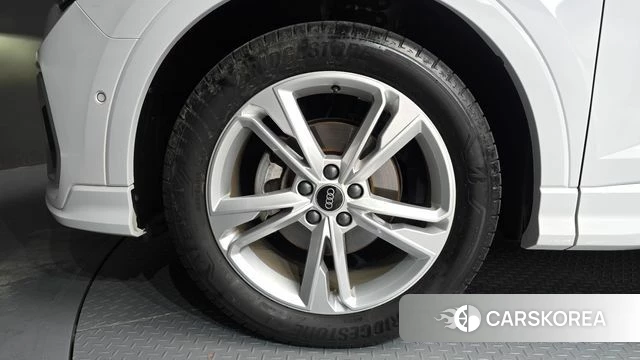 Audi Q3 (F3) id 4749467 из Кореи 26
