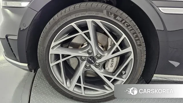 Genesis G90 (RS4) id 3550692 из Кореи 15