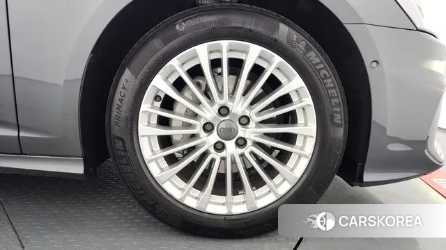 Audi A6 (C8) id 3692009 из Кореи 15