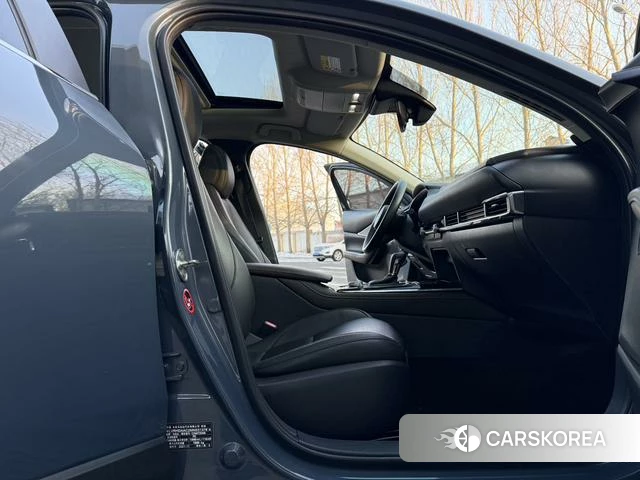 Mazda CX-30 id 4313812 из Китая 16