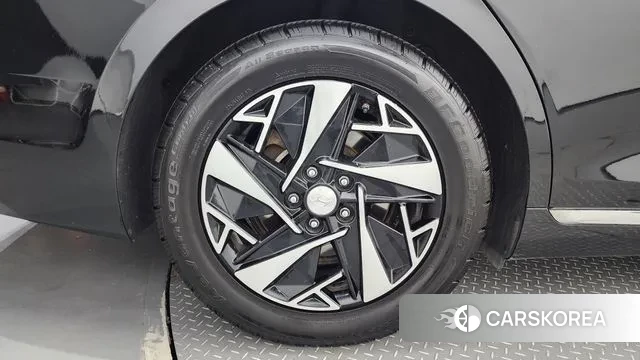 Hyundai The New Grandeur IG Hybrid id 2894806 из Кореи 15