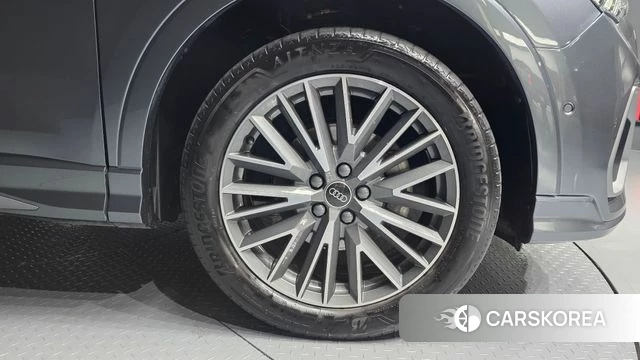 Audi Q3 (F3) id 3883356 из Кореи 15