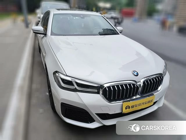BMW 5 series 2021 Белый из Китая, фото 5