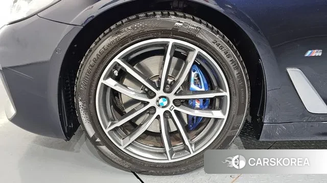 BMW 5 Series (G30) id 3620614 из Кореи 15