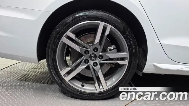 Audi A4 (B9) id 2944464 из Кореи 15