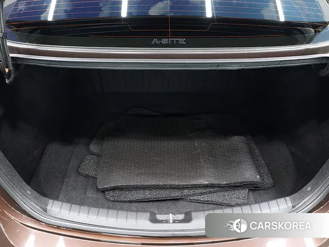 Hyundai Avante AD id 3313639 из Кореи 15