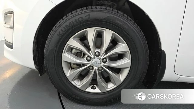 Kia The New Carnival id 4251122 из Кореи 25