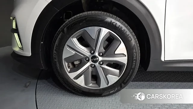 Kia Niro EV id 3777670 из Кореи 15