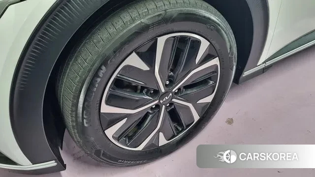 Kia EV6 id 3401158 из Кореи 15