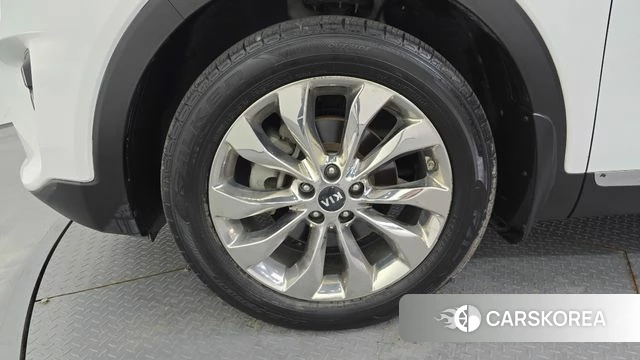 Kia The New Sorento id 4595962 из Кореи 15
