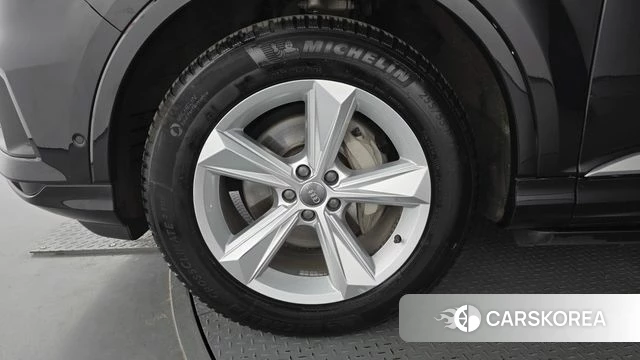 Audi Q7 (4M) id 4187650 из Кореи 25