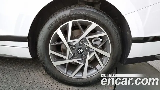 Hyundai Grandeur (GN7) id 2211123 из Кореи 15