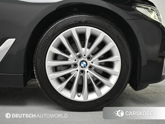 BMW 5 Series (G30) 2021 Черный из Кореи, фото 5