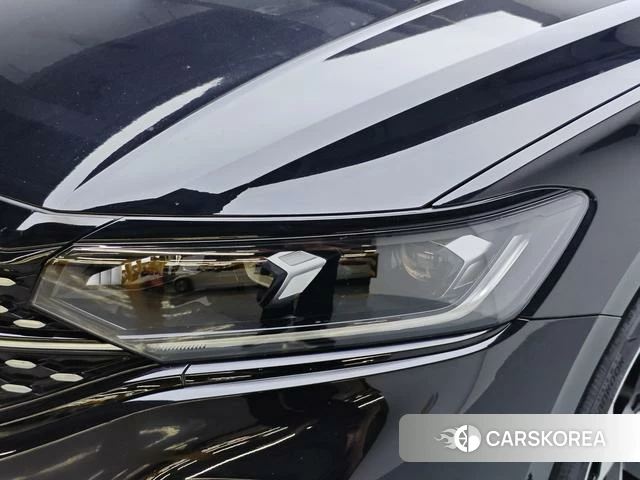 Volkswagen Passat id 4274762 из Китая 14