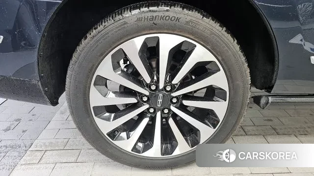 Lincoln Navigator 4th generation id 3036907 из Кореи 15