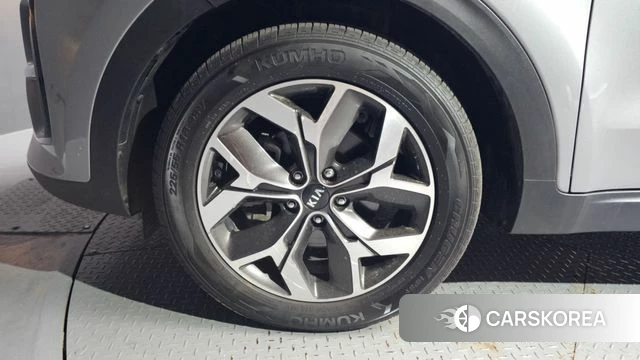 Kia Sportage The Bold id 4294391 из Кореи 29