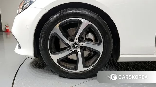 Mercedes-Benz E-Class W213 id 3723029 из Кореи 15