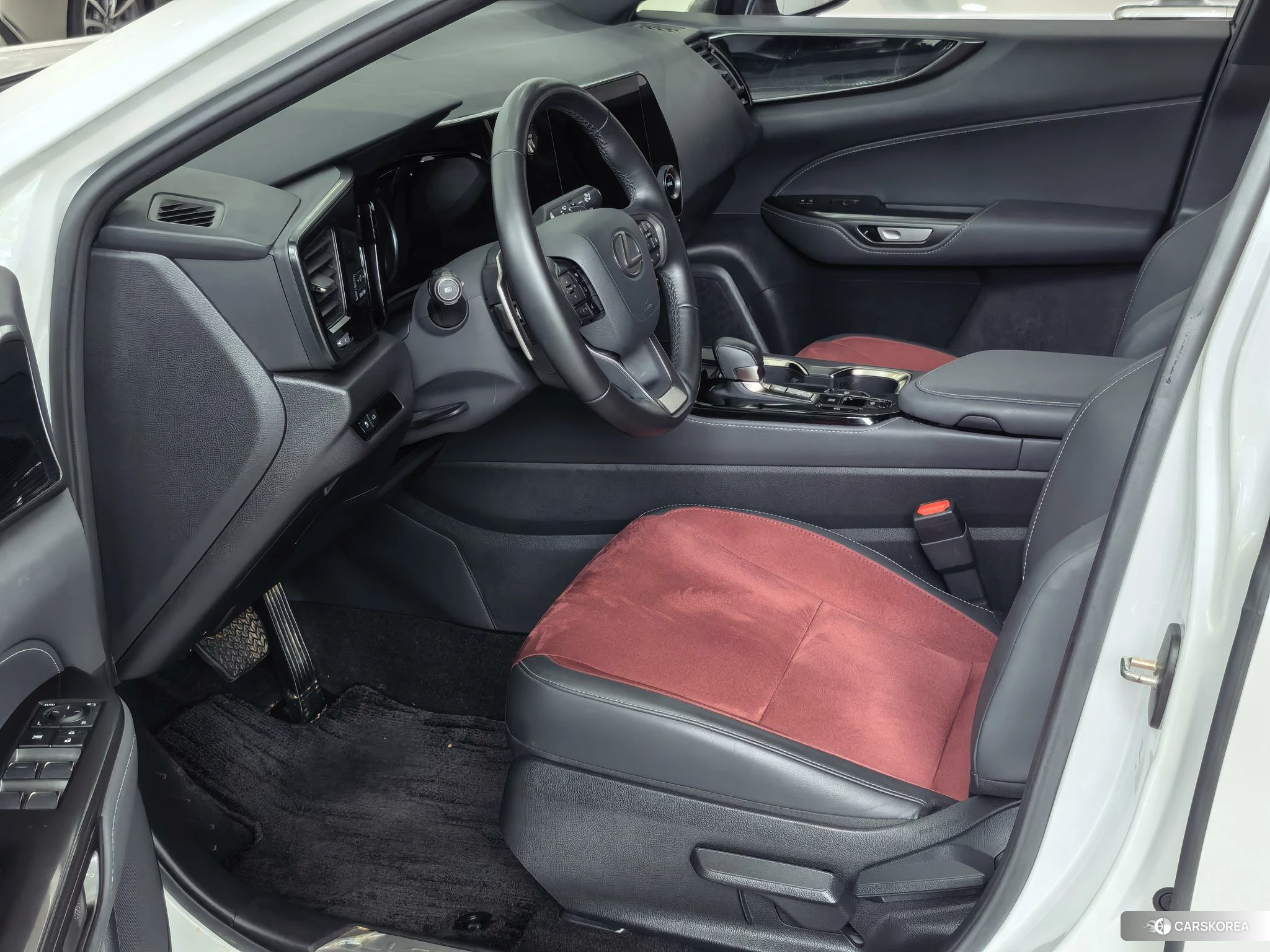 Lexus NX 2024 Белый из Китая, фото 5
