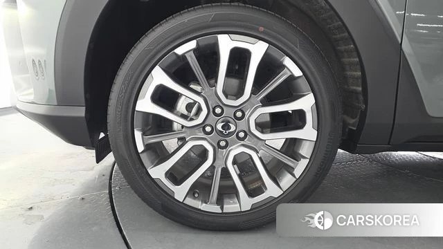 Ssangyong Torres id 4500048 из Кореи 15