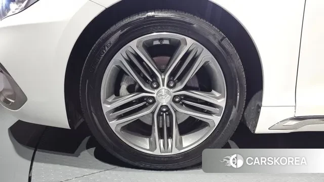 Hyundai Grandeur IG id 3308125 из Кореи 15