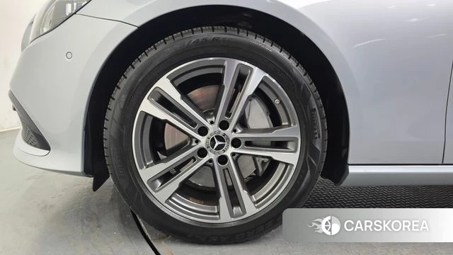 Mercedes-Benz E-Class W213 id 3922884 из Кореи 15