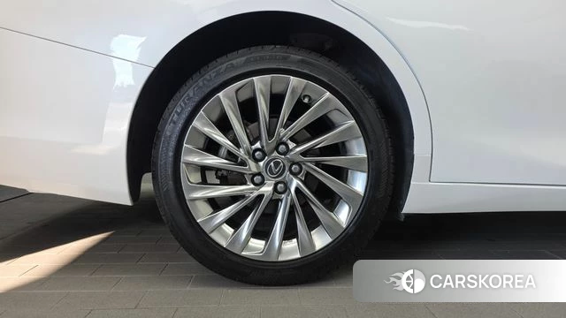 Lexus ES300h 7th generation id 4763248 из Кореи 31