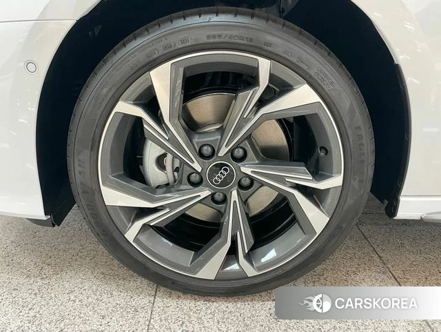 Audi A3 (8Y) id 4291632 из Кореи 15