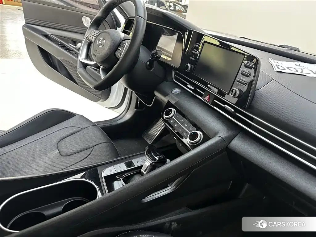 Hyundai Elantra id 4545969 из Китая 18
