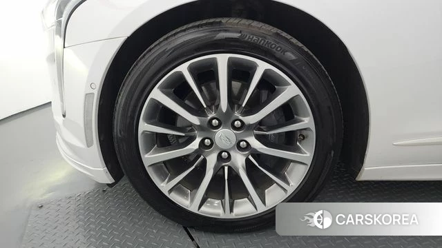 Cadillac CT6 id 4196652 из Кореи 31