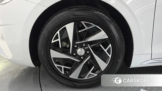 Hyundai The New Grandeur IG Hybrid id 4231953 из Кореи 28