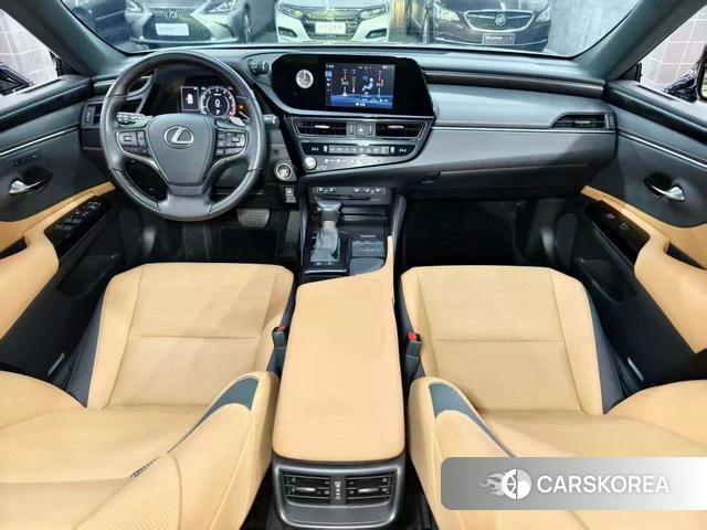 Lexus ES id 4220910 из Китая 17