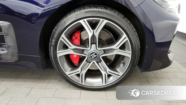 Kia Stinger id 3592960 из Кореи 15